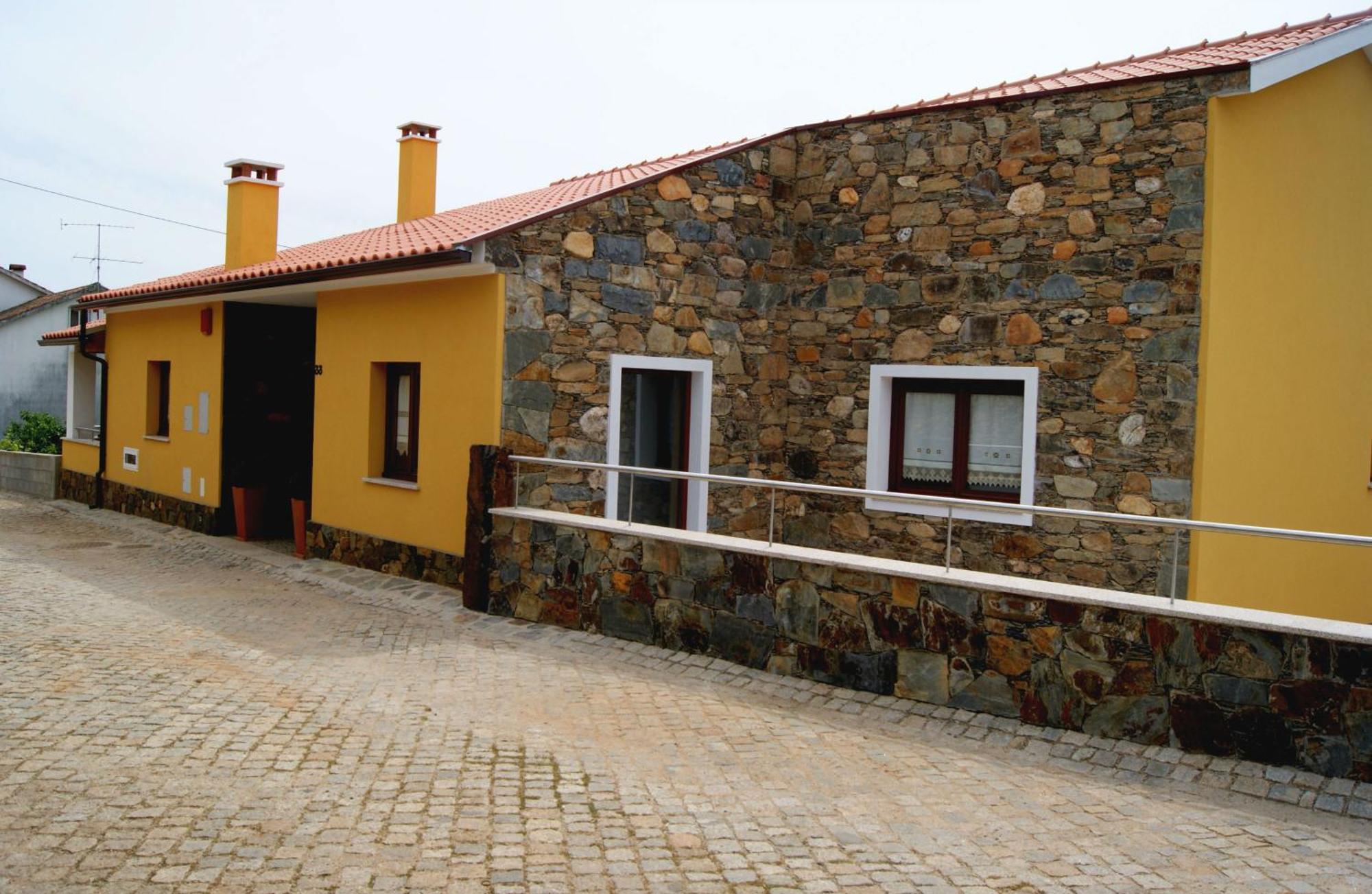 Casa Cova Do Barro Hotel Janeiro de Cima Luaran gambar